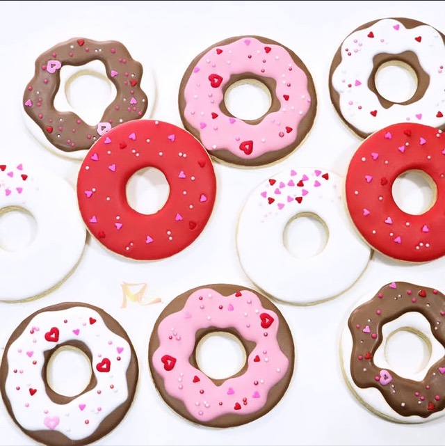 Iced donut cookies